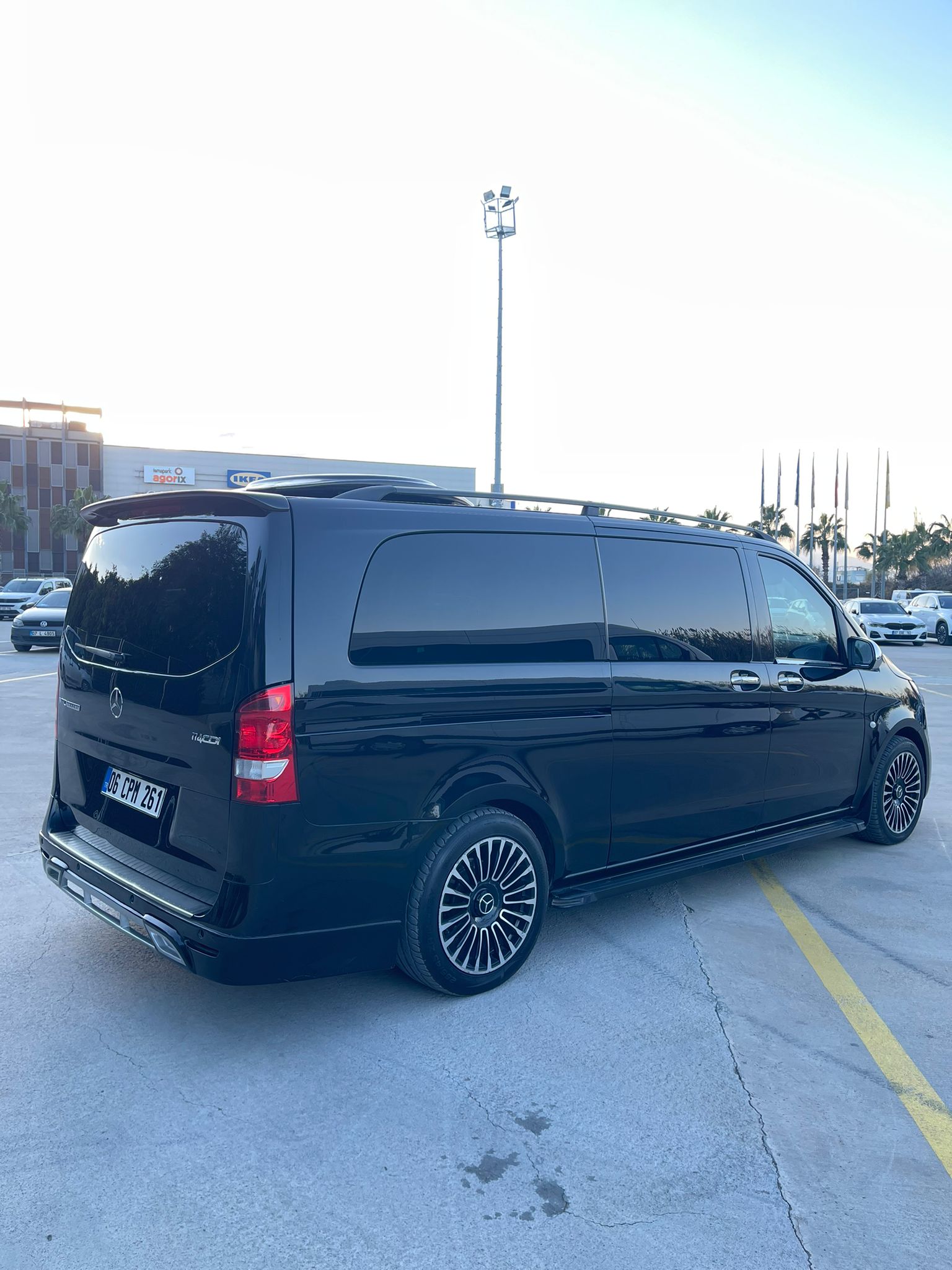 Mercedes Vito VIP Exterior